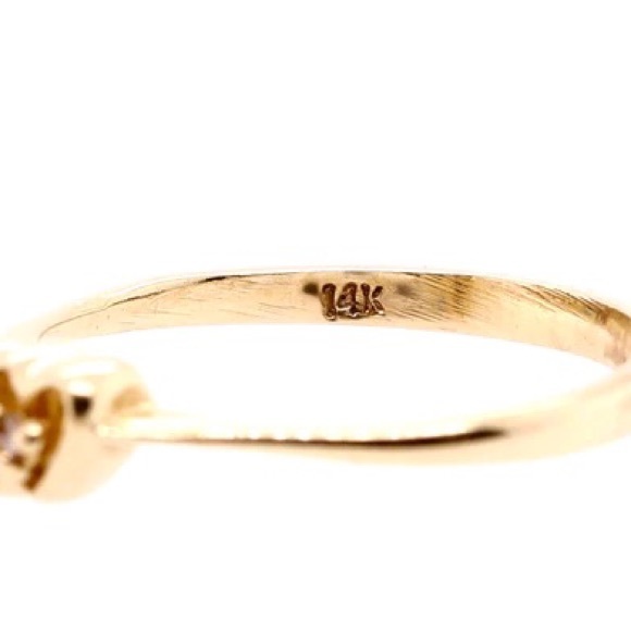 Diamond Hearts Ring - Picture 3 of 5